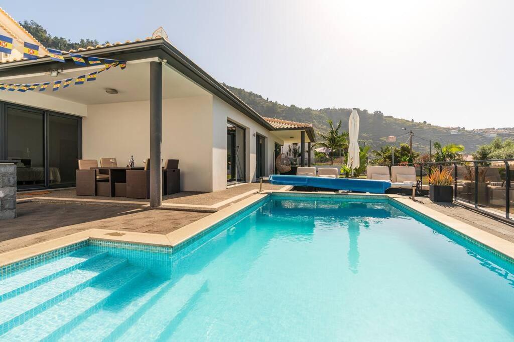 Casa Mia, A Dream Spot With Heated Pool Villa Arco da Calheta  Luaran gambar